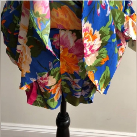 Lottie & Holly B-O-G Collective Floral Crop Top & Shorts Set Size Small NWT - Picture 4 of 7